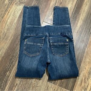 Rock & Republic denim RX FEVER slimming denim Jean midrise leggings women's 8